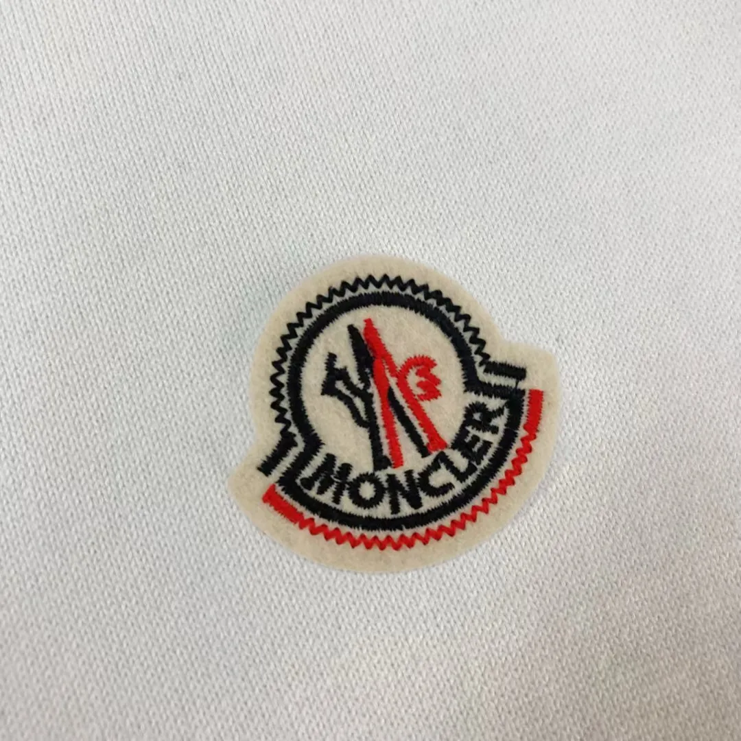 P110，MON*CLER New Arrival ～ Classic 。 ， ， ， ， ， 。 ， logo ， Versatile Hot Sale✨✨ ！ ！ ：Black White Gray Size：M L XL XXL 3XL（ 200 ）